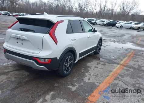 2023 Kia Niro Lx z USA, uszkodzony, nr VIN KNDCP3LE6P5088857